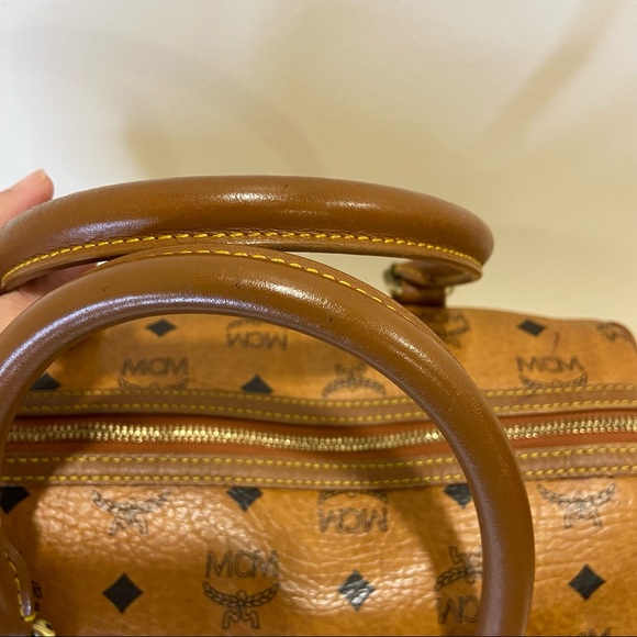 ❌ SOLD ❌ MCM VINTAGE BOSTON - Picture 8 of 12